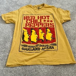 Red Hot Chili Peppers T shirt